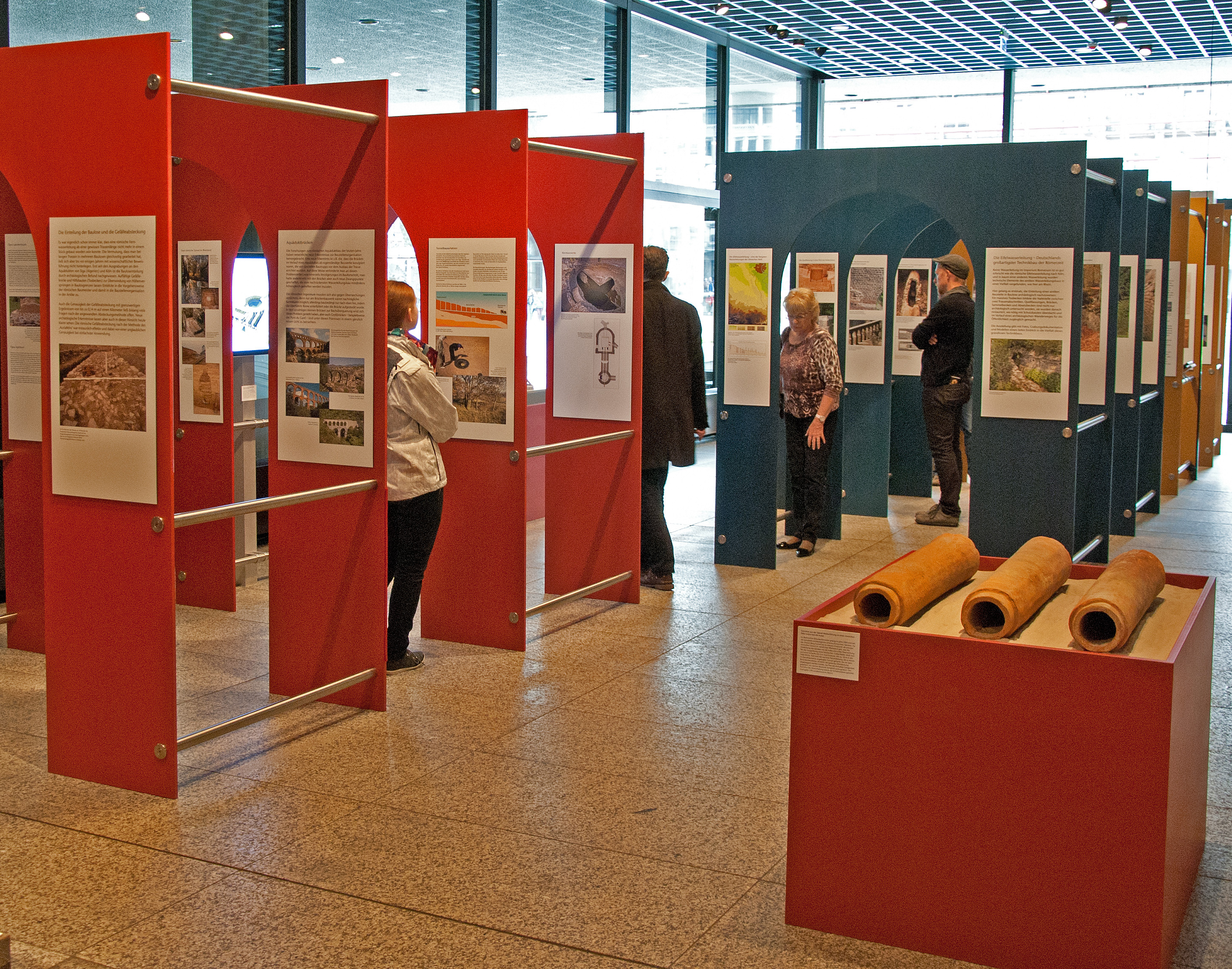 Kln Blick in die Ausstellung